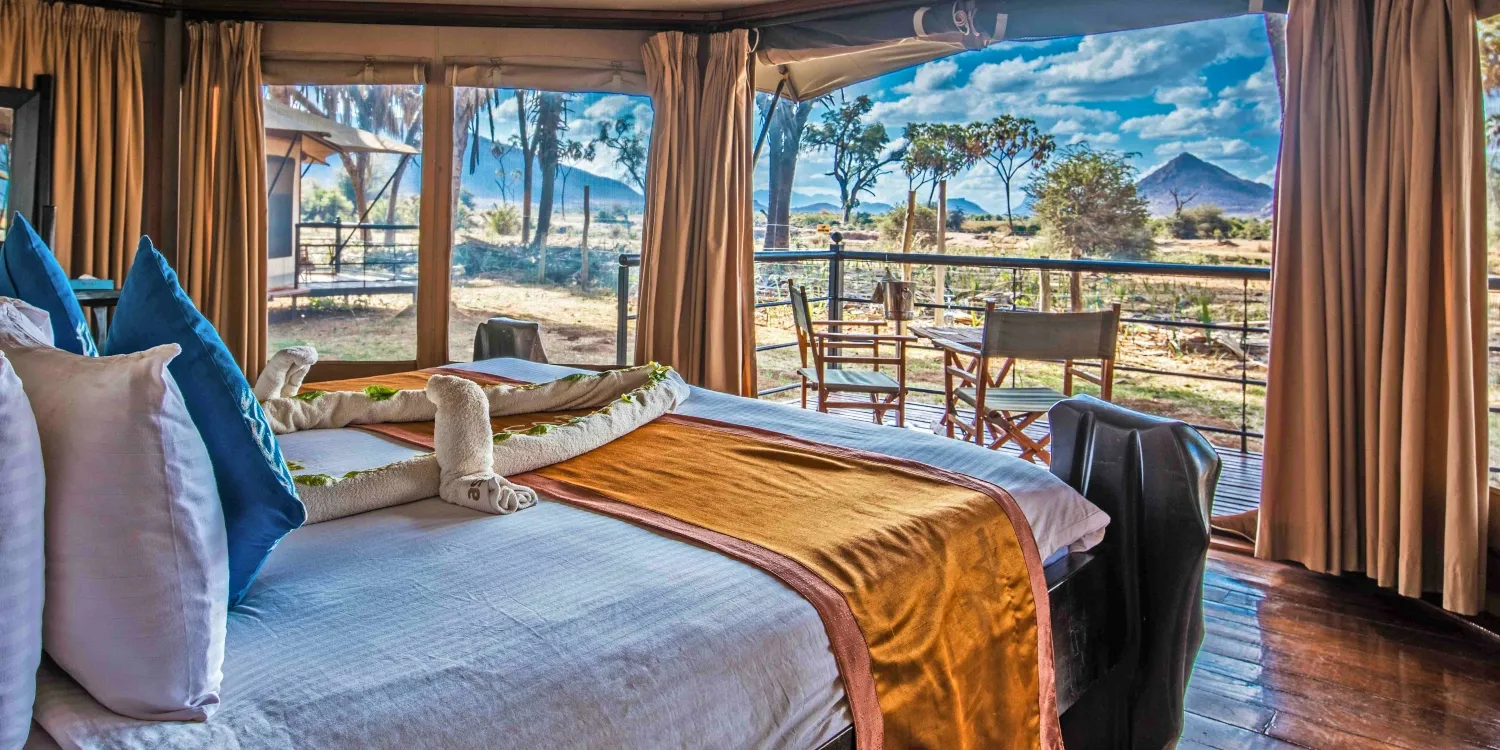 ashnil-samburu-camp-kenya.webp