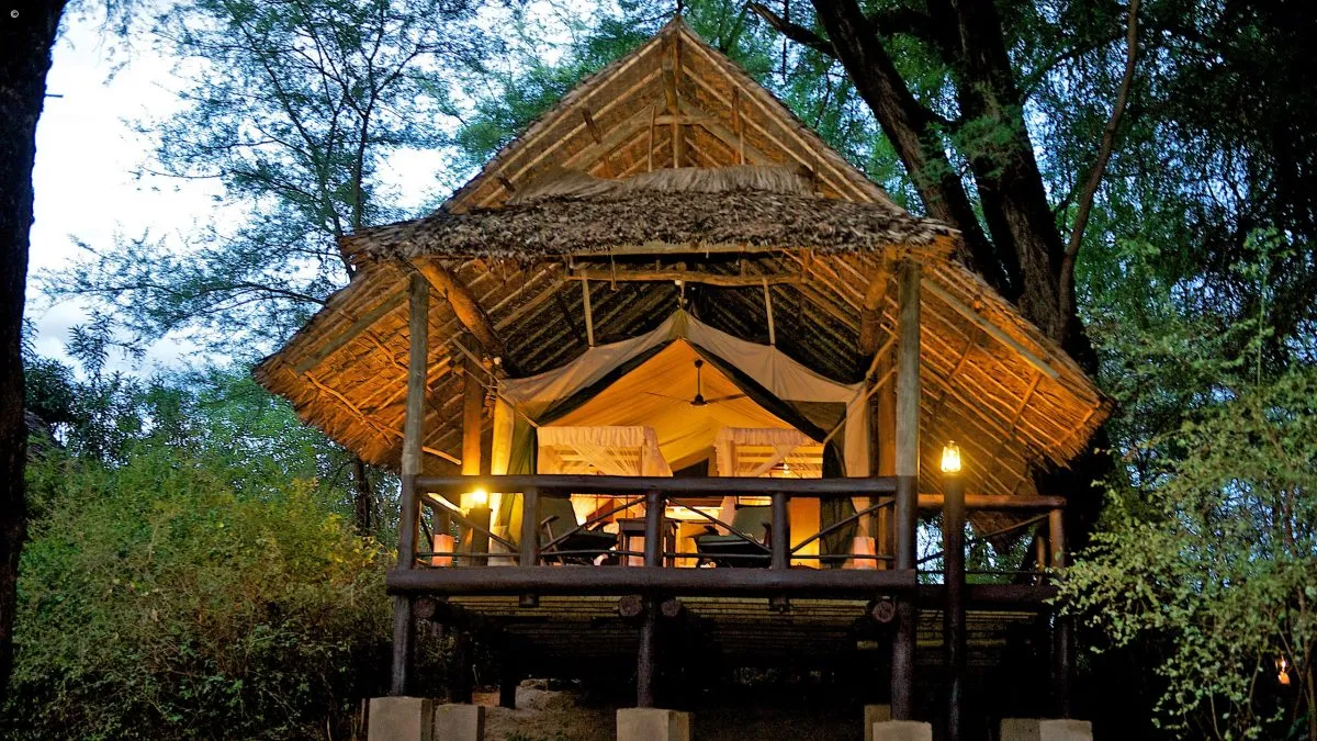 luxury-accommodation-in-samburu.webp